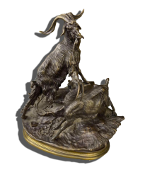 Sculpture animalière en bronze sur socle