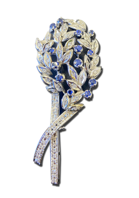 Montre vintage de luxe en acier avec bracelet métal, cadran noir, lunette lisse et fenêtre de date, style sport-chic ; Valais, Suisse.