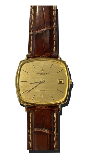 Montre vintage de luxe à boîtier doré de forme carrée arrondie, cadran doré satiné avec guichet date, bracelet en cuir brun