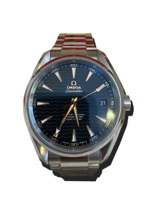 Montre vintage de luxe en acier avec bracelet métal, cadran bleu foncé